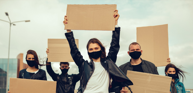 rund-um-ausgangsbeschraenkungen-und-die-versammlungsfreiheit-gerichtsentscheidungen-im-ueberblick