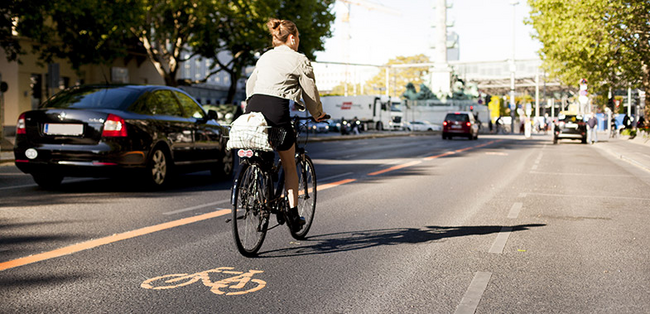 ovg-berlin-brandenburg-pop-radwege-duerfen-zunaechst-bleiben