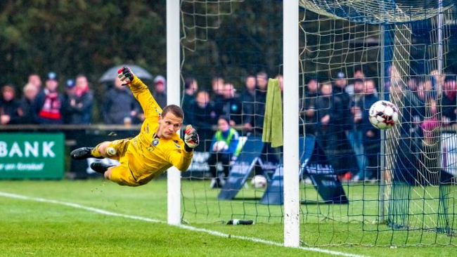 krank-zur-arbeit-auch-im-profi-fussball-ein-problem