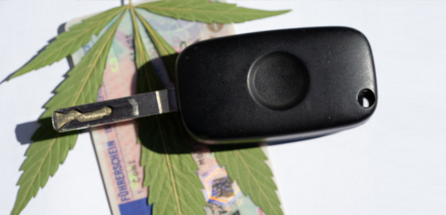 vg-berlin-zum-fuehrerscheinentzug-wegen-e-scooter-fahrt-nach-konsum-von-cannabis