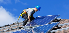 OLG Koblenz: Solaranlagen d&uuml;rfen nur durch eingetragene Handwerker installiert werden